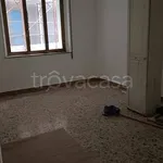 Affitto 3 camera appartamento di 100 m² in Caltanissetta