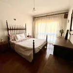 Rent 2 bedroom apartment in Porto