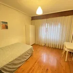 Rent 4 bedroom apartment in Bilbao