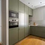 Alquilo 4 dormitorio apartamento de 111 m² en Madrid