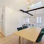 Appartement de 55 m² avec 2 chambre(s) en location à Paris