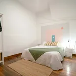 Rent a room of 150 m² in Valencia