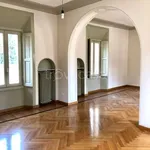 Rent 5 bedroom apartment of 180 m² in Monza