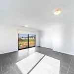 Rent 4 bedroom house in Huntly