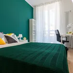 Rent a room in Turin