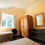 Rent 4 bedroom flat in Birmingham