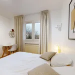 Louez une chambre de 300 m² à Bagnolet