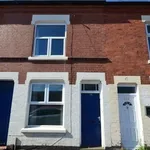 Rent 3 bedroom house in East Midlands