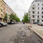 Rent 1 bedroom apartment of 52 m² in Berlin