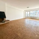 Rent 3 bedroom apartment in Uccle