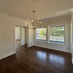 Rent 2 bedroom apartment of 119 m² in Burbank