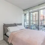 Maison de 925 m² avec 2 chambre(s) en location à Vancouver