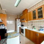 Rent a room of 140 m² in valencia