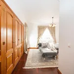 Rent 5 bedroom house in Lisbon