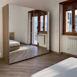 Rent a room of 130 m² in rome