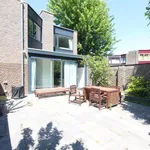 Huur 5 slaapkamer huis van 150 m² in Amsterdam