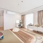 Rent 3 bedroom house of 262 m² in Bangkok