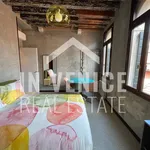 Rent 4 bedroom apartment of 97 m² in Venice