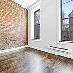 Rent 4 bedroom apartment in Manhattan