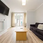 Rent 5 bedroom house in Leeds