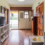 Rent 2 bedroom apartment in Porto