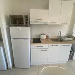 Rent 3 bedroom apartment of 52 m² in N