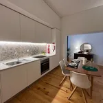 Rent 1 bedroom apartment of 50 m² in Porto