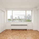 1 bedroom apartment of 548 sq. ft in Toronto