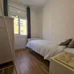 Alquilo 3 dormitorio apartamento de 592 m² en L'hospitalet de llobregat