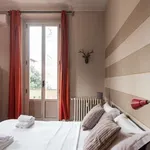 Rent 1 bedroom apartment of 82 m² in milan