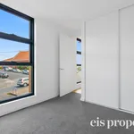 Rent 3 bedroom apartment in  NORTH HOBART 