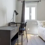 Rent a room of 90 m² in valencia