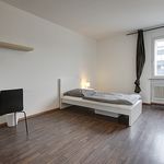 96 m² Zimmer in Stuttgart