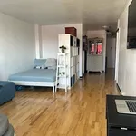 Rent 1 bedroom apartment in Rego Park