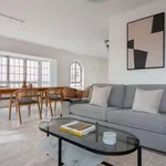 Rent 3 bedroom apartment of 2 m² in lisbon