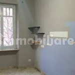 Rent 2 bedroom apartment of 70 m² in Turin