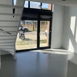 Huur 3 slaapkamer huis van 71 m² in Almere