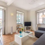 Rent 1 bedroom apartment of 80 m² in lisbon