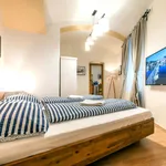 Rent 1 bedroom apartment of 35 m² in Prague