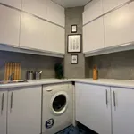 Rent 5 bedroom apartment in Madrid