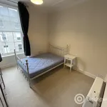 Rent 2 bedroom flat in Dundee