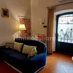 Rent 1 bedroom apartment of 55 m² in Florence