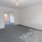 Rent 3 bedroom flat in Cardiff