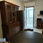 Affitto 6 camera appartamento di 110 m² in Cagliari