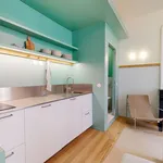 Rent 4 bedroom apartment of 43 m² in Paris