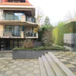 Rent 3 bedroom apartment of 285 m² in Woluwe-Saint-Pierre