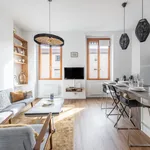 Rent 2 bedroom apartment of 63 m² in Lyon