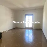 Affitto 5 camera appartamento di 170 m² in Marsala