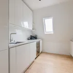 Appartement de 1180 m² avec 3 chambre(s) en location à Paris