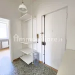 Affitto 3 camera appartamento di 74 m² in Verona